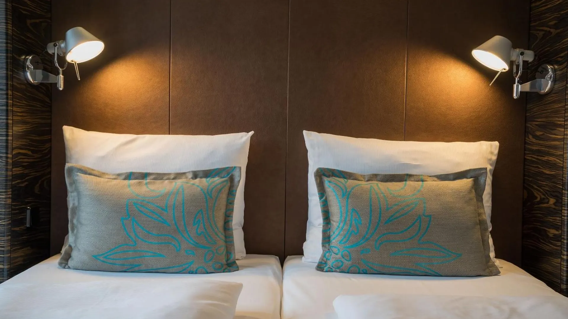 Motel One Leipzig-Nikolaikirche Hotel